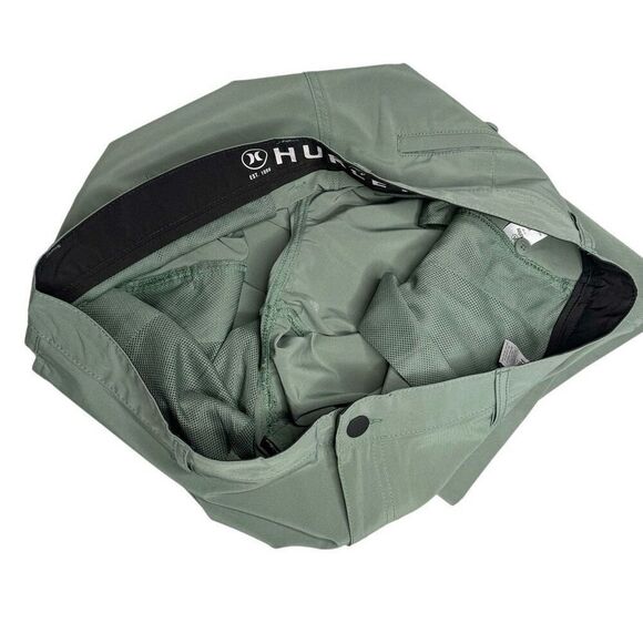 Hurley green hybrid walking shorts size 40 - Picture 9 of 11